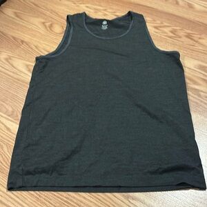 Gaiam men’s small sleeveless shirt- dark gray- soft silky material